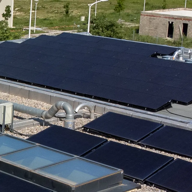 Photovoltaïque, thermique, hybride : découvrez les différents types de panneaux solaires