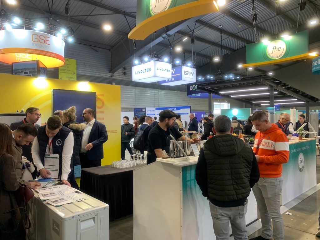 FHE à EnerGaïa 2025 : retour sur cette édition en images ! 2 Le stand en pleine émulation